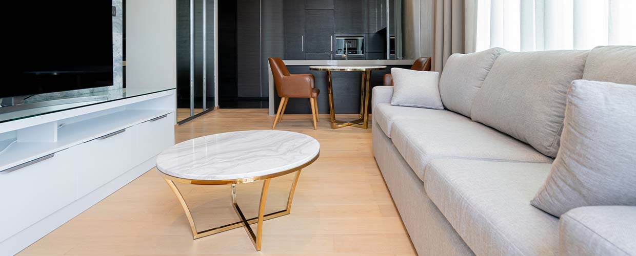 Instalación de suelo laminado compatible con calefacción radiante